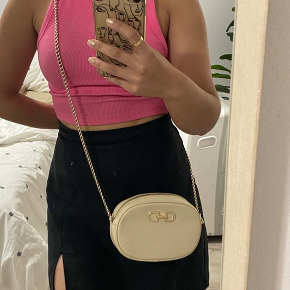 H&M crossbody bag in cream color - Picture 3 of 4